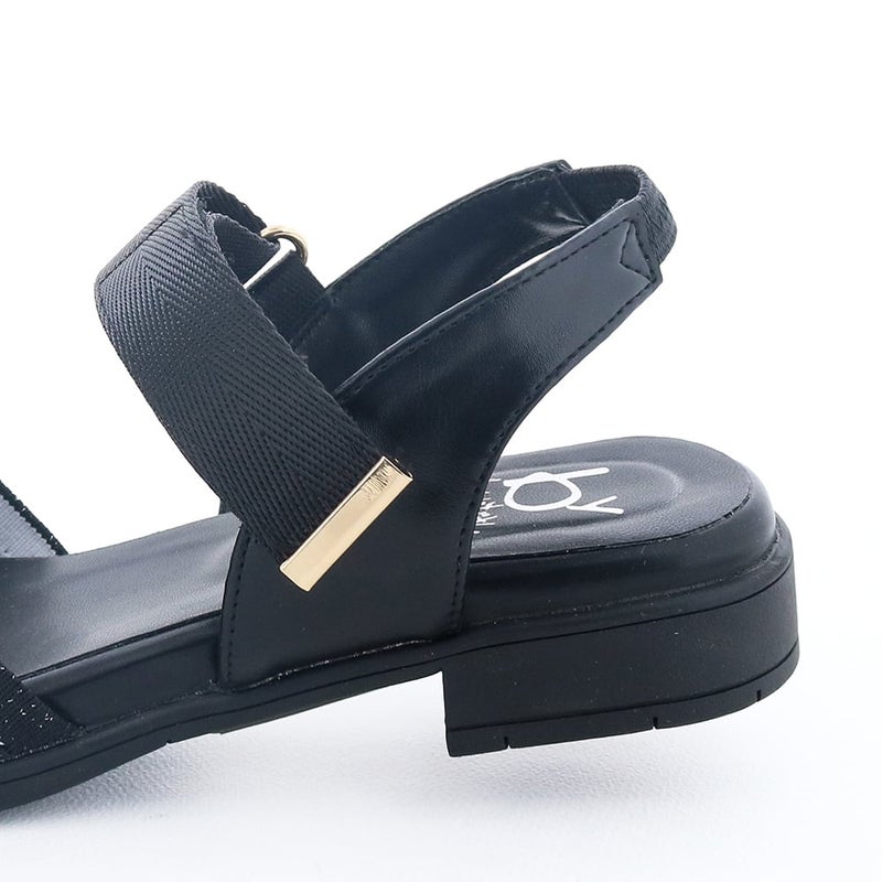 ヒールの高さ：約3.5cm