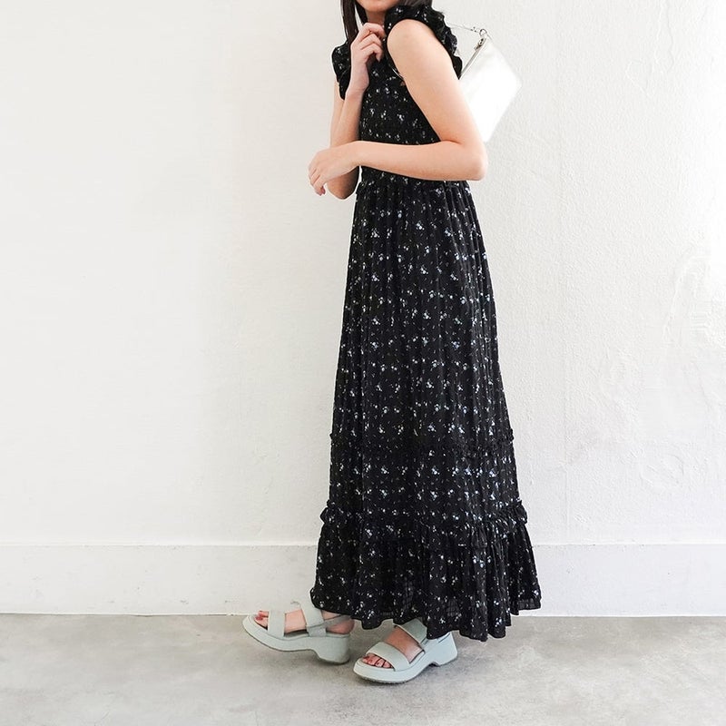 ライトグリーン