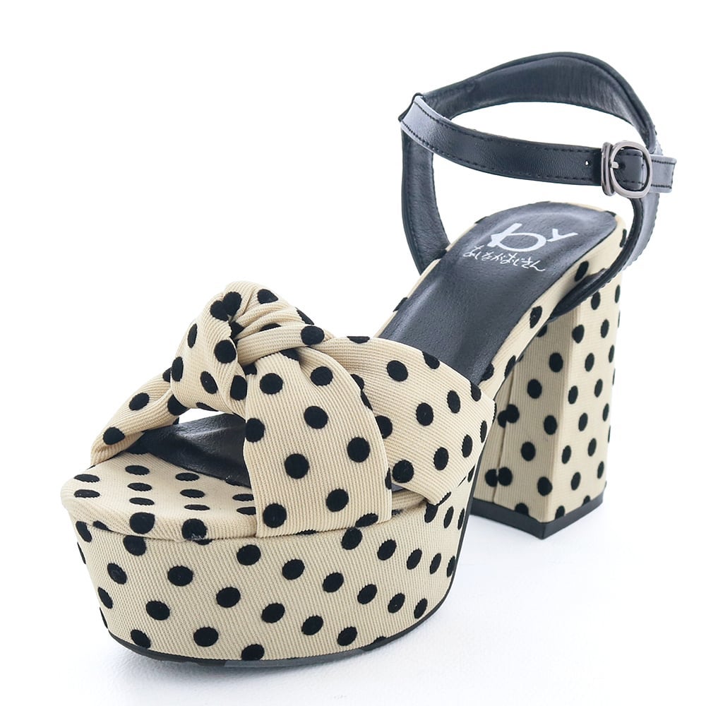 ベージュコンビ