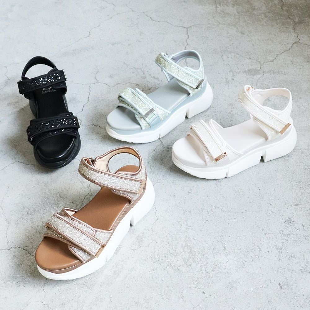 厚底グリッタースポーツサンダル