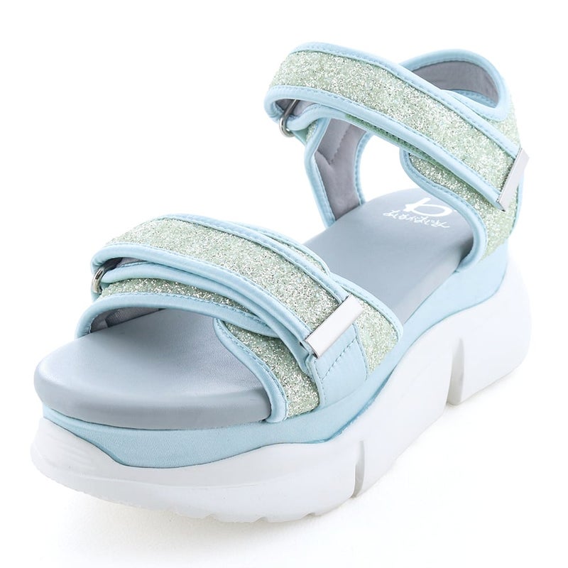 ライトグリーン