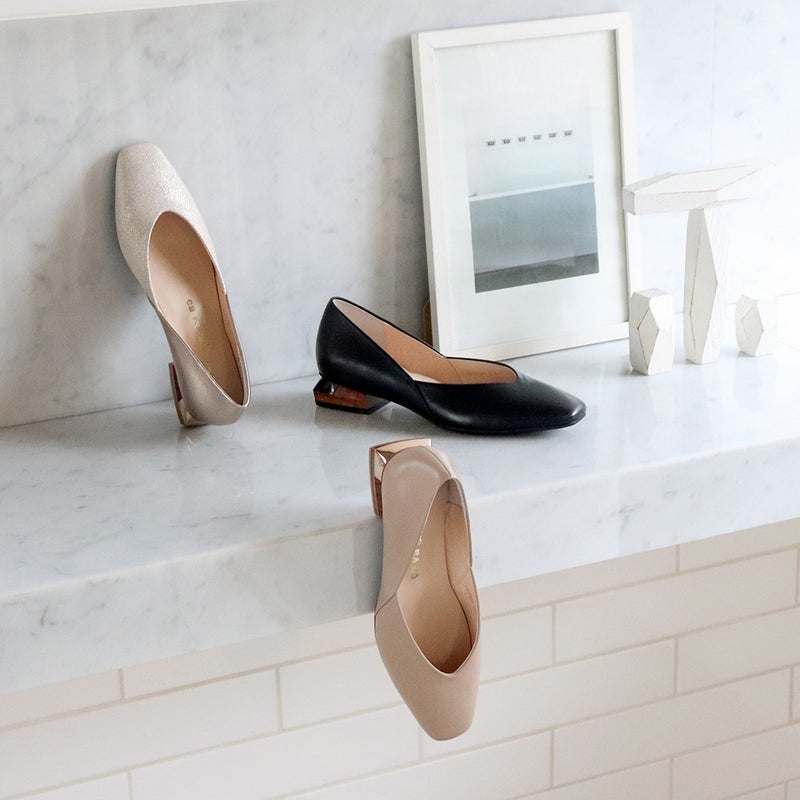 ブラックなどのベーシックカラーは商品説明のリンクから