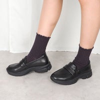 ブラック