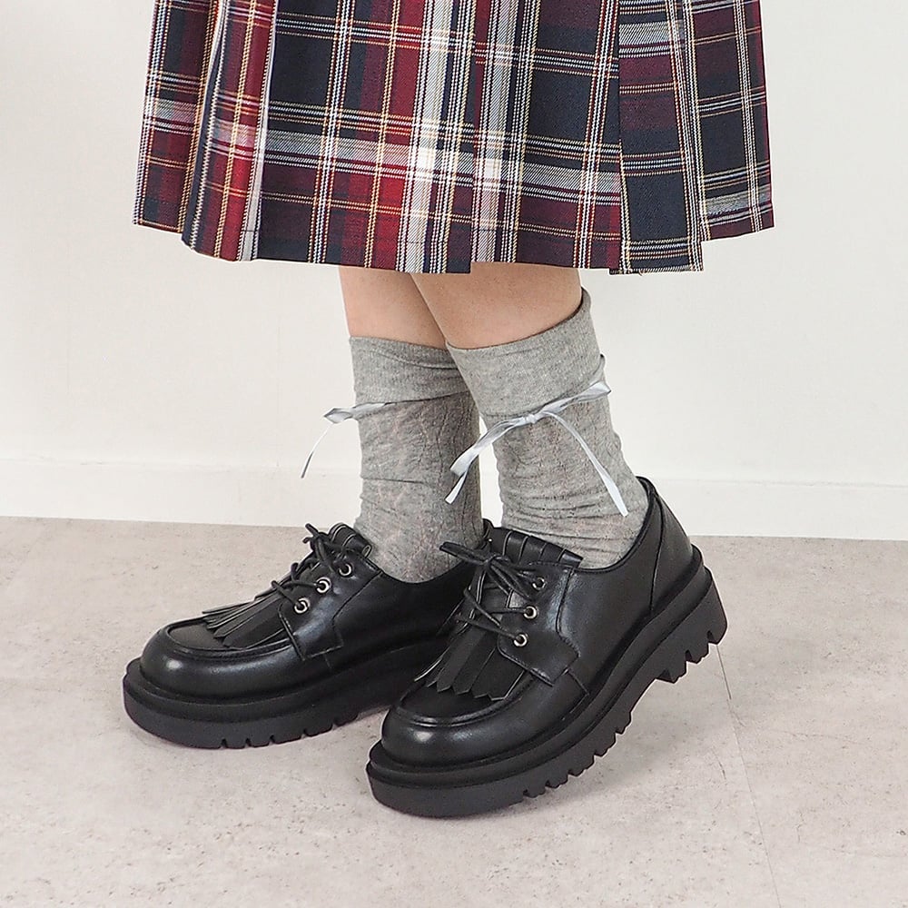 ブラック