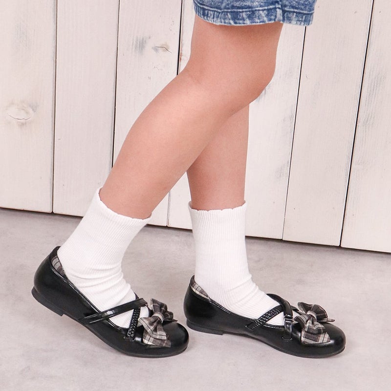 ブラック