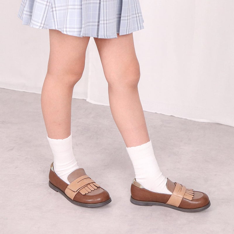ライトブラウン