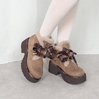グレージュ